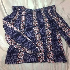 Hollister printed off the shoulder long sleeve